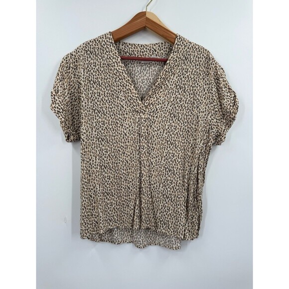 Gap Top Medium Women's Short Sleeve V-Neck Brown Tan Leopard Print - Picture 1 of 9